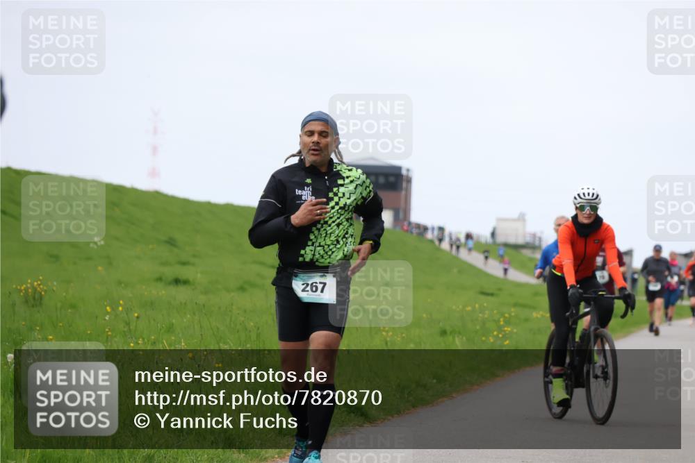 04.05.2025 - 8. Wedeler Halbmarathon Yannick Fuchs http://msf.ph/oto/7820870 04.05.2025 11:27:48 Laufen 267 meine-sportfotos.de