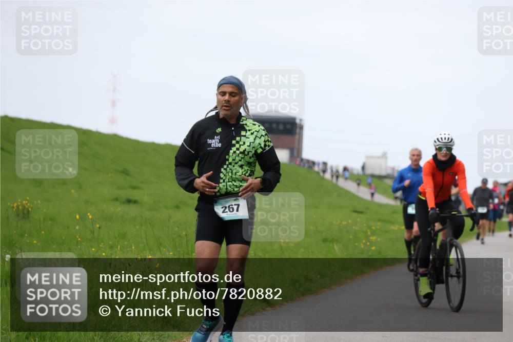 04.05.2025 - 8. Wedeler Halbmarathon Yannick Fuchs http://msf.ph/oto/7820882 04.05.2025 11:27:48 Laufen 267 meine-sportfotos.de