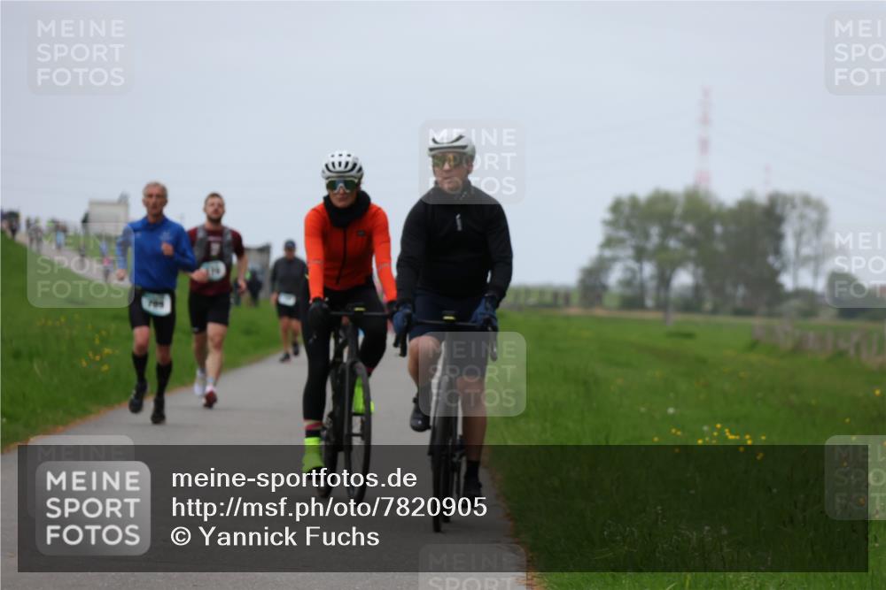 04.05.2025 - 8. Wedeler Halbmarathon Yannick Fuchs http://msf.ph/oto/7820905 04.05.2025 11:27:49 Laufen 040 meine-sportfotos.de