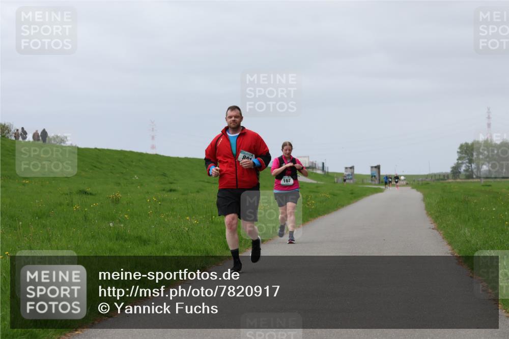 04.05.2025 - 8. Wedeler Halbmarathon Yannick Fuchs http://msf.ph/oto/7820917 04.05.2025 12:05:47 Laufen 801, 167 meine-sportfotos.de