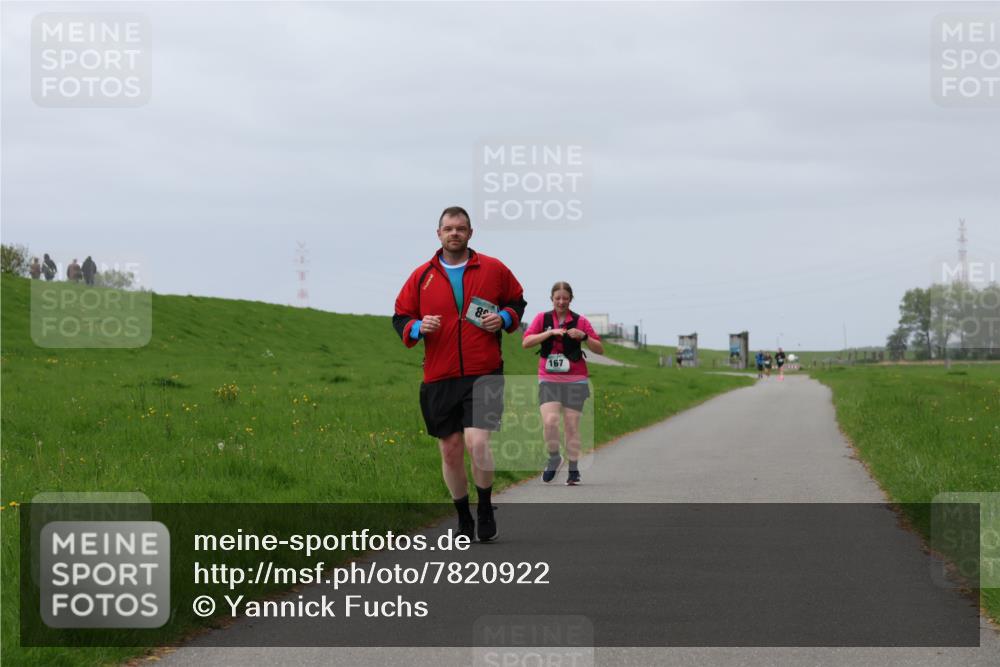 04.05.2025 - 8. Wedeler Halbmarathon Yannick Fuchs http://msf.ph/oto/7820922 04.05.2025 12:05:47 Laufen 80, 167 meine-sportfotos.de