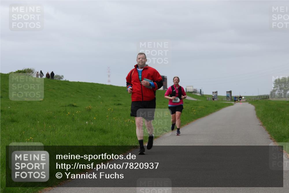 04.05.2025 - 8. Wedeler Halbmarathon Yannick Fuchs http://msf.ph/oto/7820937 04.05.2025 12:05:48 Laufen 167 meine-sportfotos.de