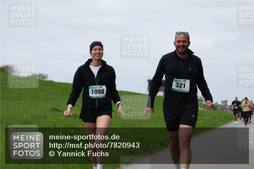 04.05.2025 - 8. Wedeler Halbmarathon Yannick Fuchs http://msf.ph/oto/7820943 04.05.2025 11:51:02 Laufen 1098, 321 meine-sportfotos.de