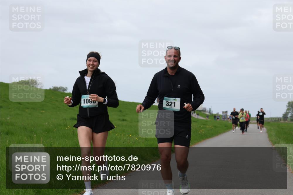 04.05.2025 - 8. Wedeler Halbmarathon Yannick Fuchs http://msf.ph/oto/7820976 04.05.2025 11:51:03 Laufen 1098, 321 meine-sportfotos.de