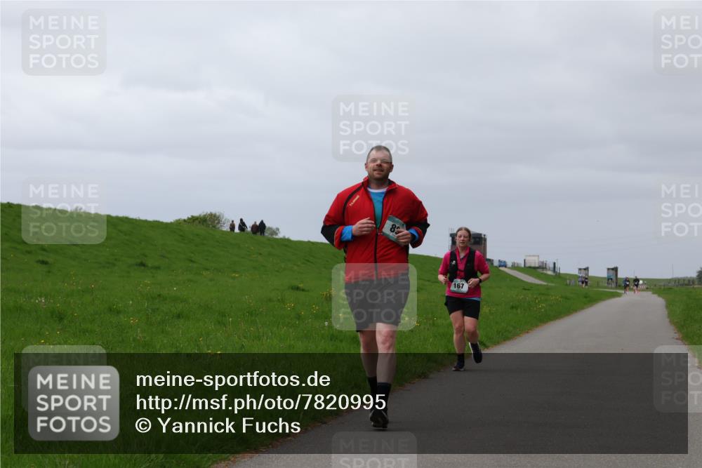 04.05.2025 - 8. Wedeler Halbmarathon Yannick Fuchs http://msf.ph/oto/7820995 04.05.2025 12:05:50 Laufen 167 meine-sportfotos.de
