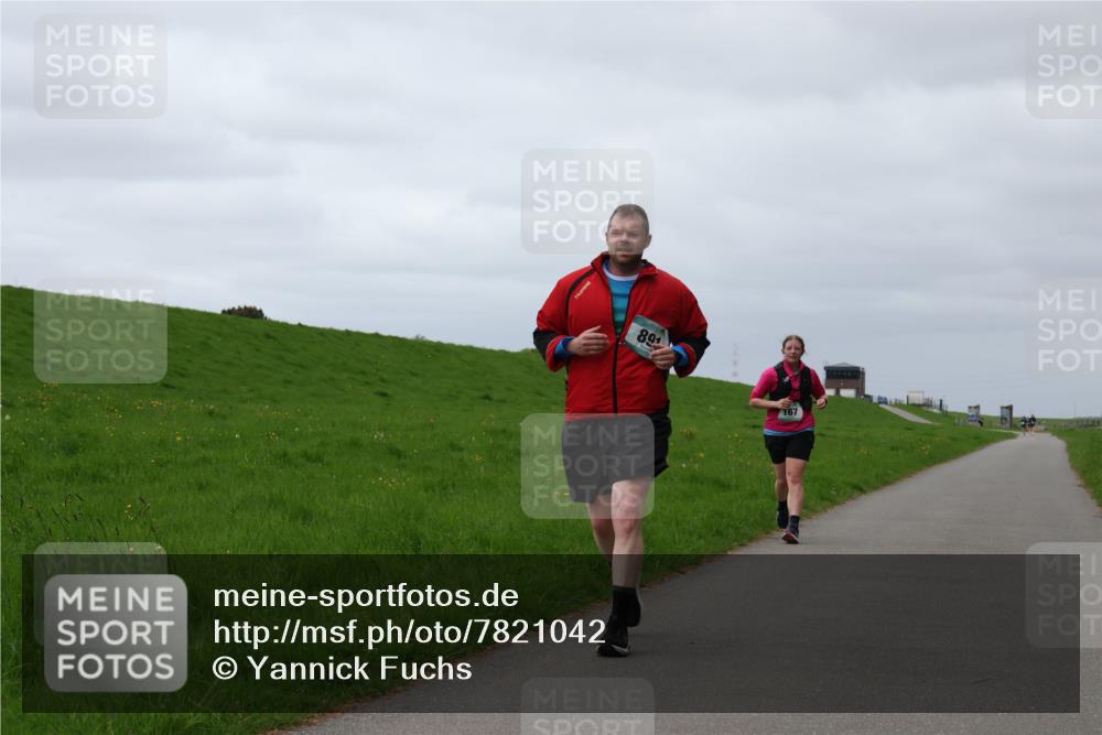 04.05.2025 - 8. Wedeler Halbmarathon Yannick Fuchs http://msf.ph/oto/7821042 04.05.2025 12:05:51 Laufen 891, 167 meine-sportfotos.de