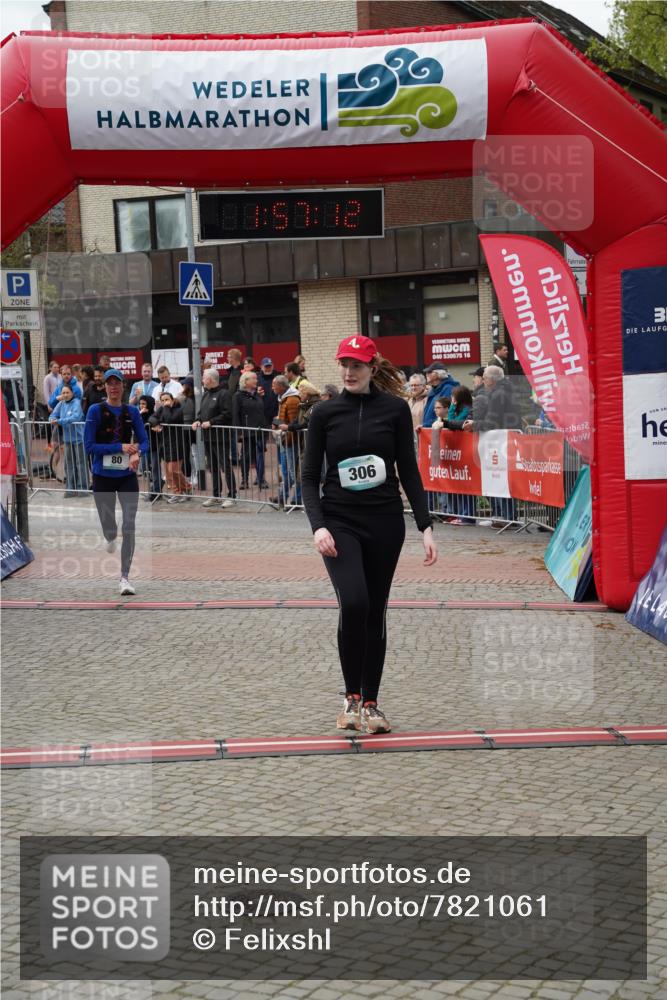 04.05.2025 - 8. Wedeler Halbmarathon Felixshl http://msf.ph/oto/7821061 04.05.2025 11:57:10 Ziel 80, 306 meine-sportfotos.de