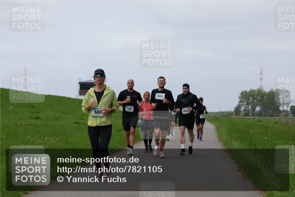 04.05.2025 - 8. Wedeler Halbmarathon Yannick Fuchs http://msf.ph/oto/7821105 04.05.2025 11:51:20 Laufen 580, 142, 00, 1052, 443, 931 meine-sportfotos.de