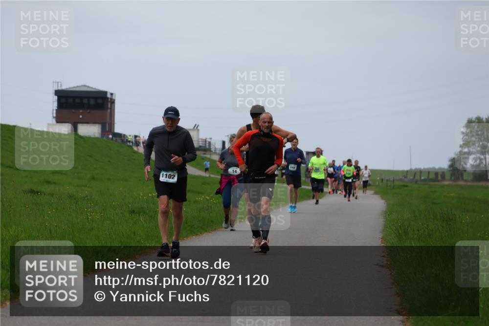 04.05.2025 - 8. Wedeler Halbmarathon Yannick Fuchs http://msf.ph/oto/7821120 04.05.2025 11:28:05 Laufen 1102, 14 meine-sportfotos.de