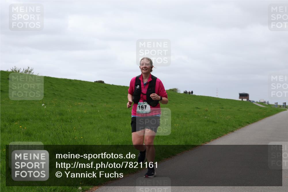 04.05.2025 - 8. Wedeler Halbmarathon Yannick Fuchs http://msf.ph/oto/7821161 04.05.2025 12:05:55 Laufen 167 meine-sportfotos.de