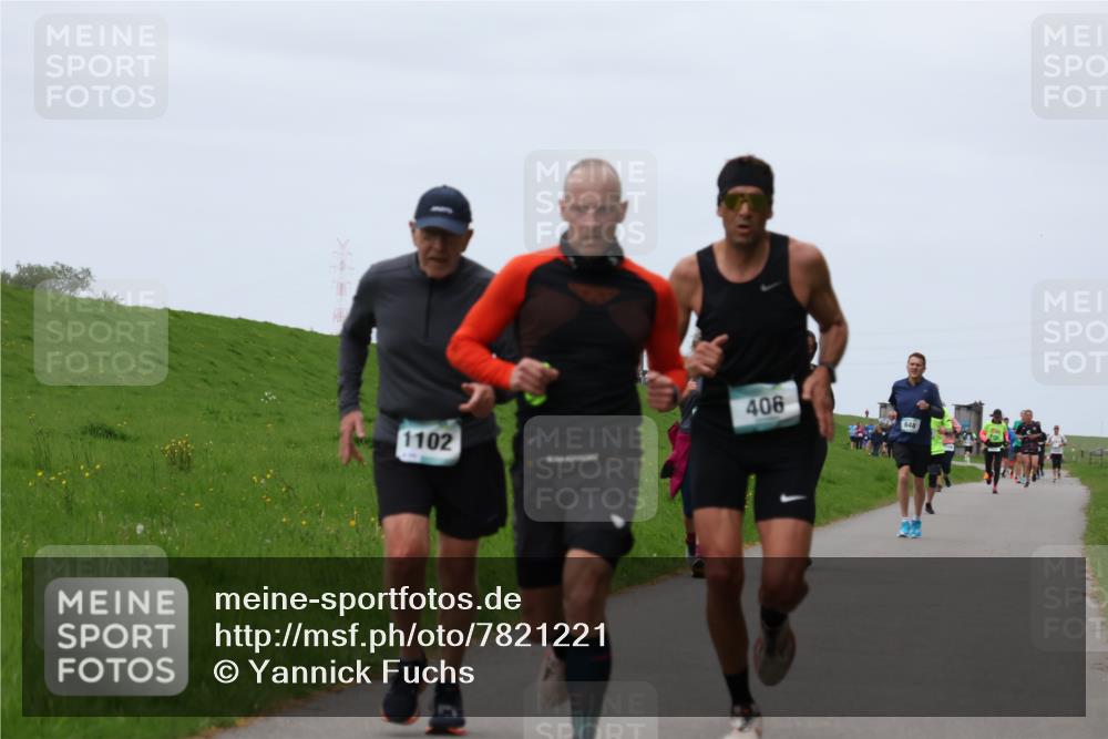 04.05.2025 - 8. Wedeler Halbmarathon Yannick Fuchs http://msf.ph/oto/7821221 04.05.2025 11:28:12 Laufen 1102, 406, 648 meine-sportfotos.de