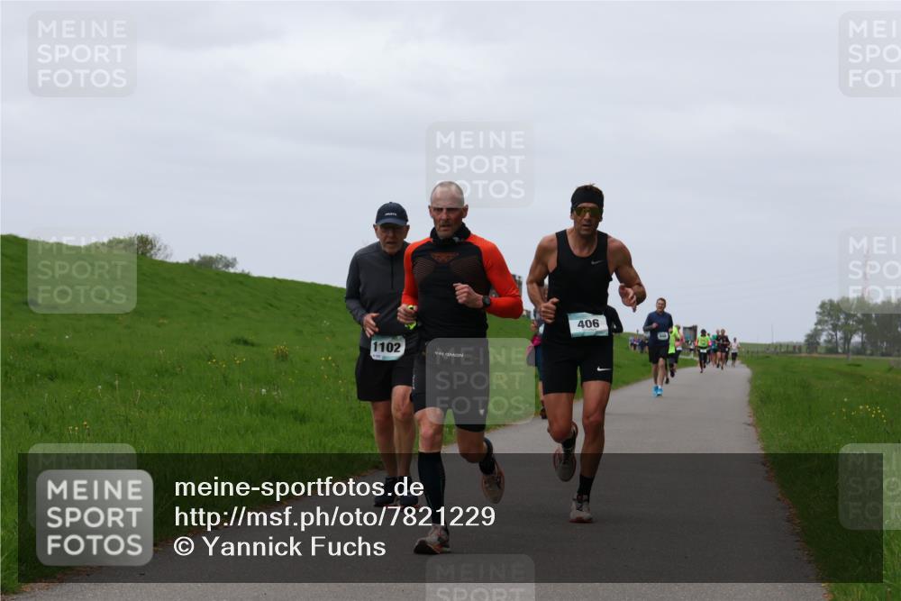 04.05.2025 - 8. Wedeler Halbmarathon Yannick Fuchs http://msf.ph/oto/7821229 04.05.2025 11:28:12 Laufen 1102, 406 meine-sportfotos.de