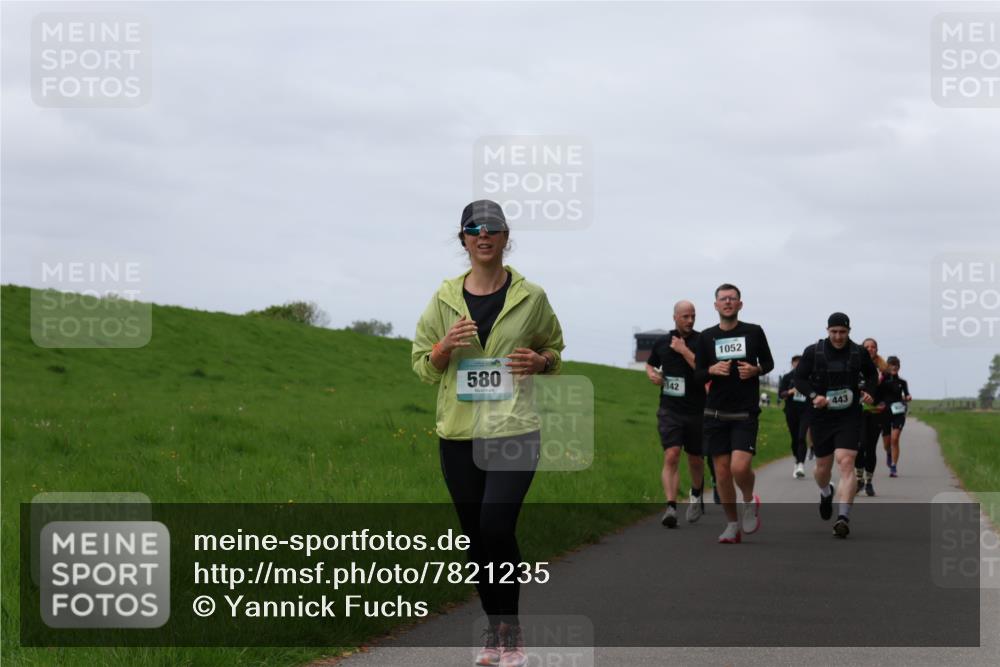 04.05.2025 - 8. Wedeler Halbmarathon Yannick Fuchs http://msf.ph/oto/7821235 04.05.2025 11:51:23 Laufen 580, 142, 1052, 443 meine-sportfotos.de
