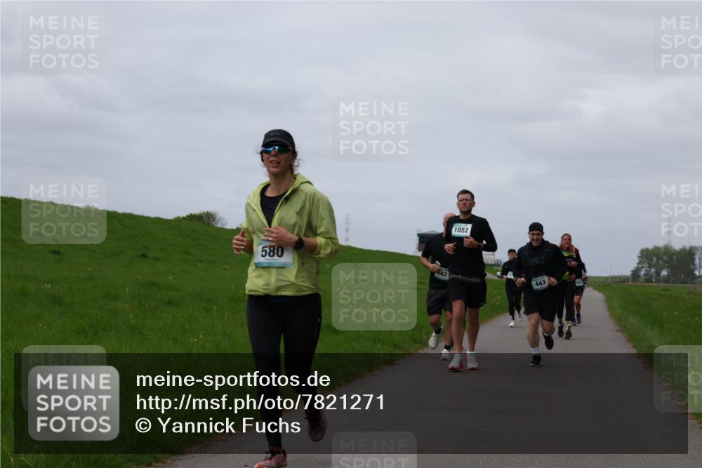 04.05.2025 - 8. Wedeler Halbmarathon Yannick Fuchs http://msf.ph/oto/7821271 04.05.2025 11:51:23 Laufen 580, 1052, 42, 443 meine-sportfotos.de