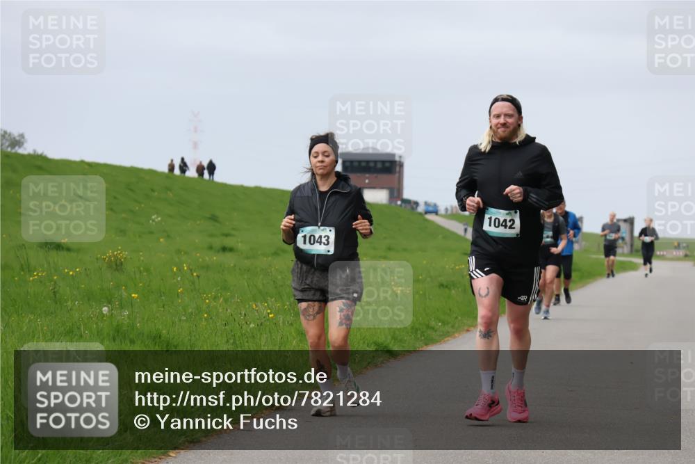 04.05.2025 - 8. Wedeler Halbmarathon Yannick Fuchs http://msf.ph/oto/7821284 04.05.2025 12:06:54 Laufen 1043, 1042 meine-sportfotos.de