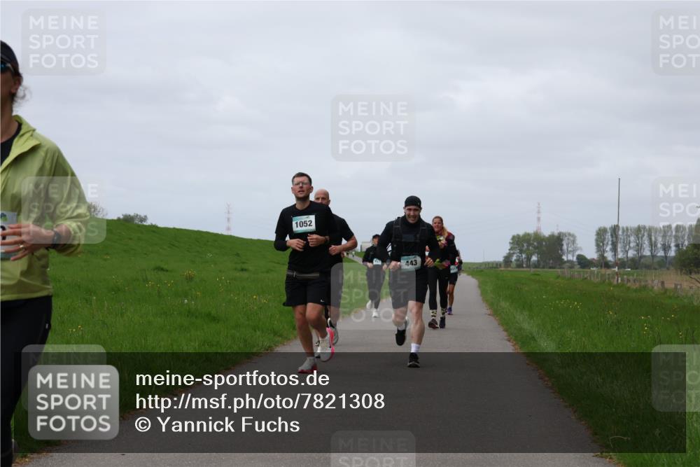 04.05.2025 - 8. Wedeler Halbmarathon Yannick Fuchs http://msf.ph/oto/7821308 04.05.2025 11:51:24 Laufen 1052, 443 meine-sportfotos.de