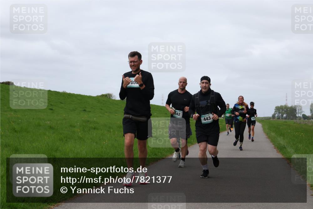 04.05.2025 - 8. Wedeler Halbmarathon Yannick Fuchs http://msf.ph/oto/7821377 04.05.2025 11:51:26 Laufen 05, 142, 443 meine-sportfotos.de