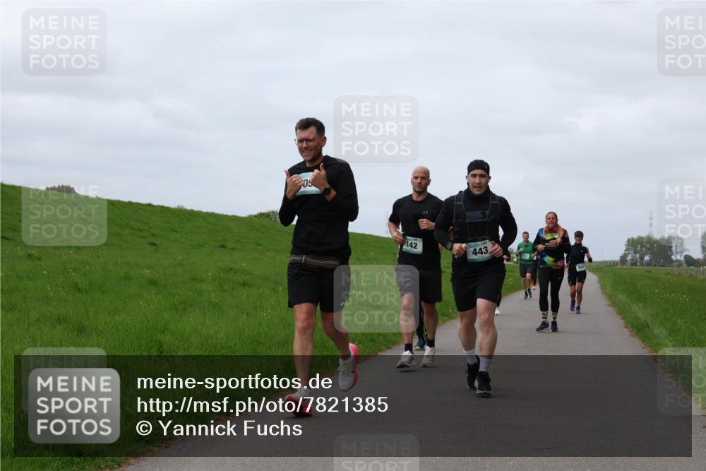 04.05.2025 - 8. Wedeler Halbmarathon Yannick Fuchs http://msf.ph/oto/7821385 04.05.2025 11:51:26 Laufen 05, 142, 443, 931 meine-sportfotos.de
