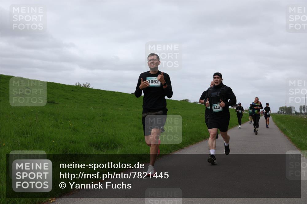 04.05.2025 - 8. Wedeler Halbmarathon Yannick Fuchs http://msf.ph/oto/7821445 04.05.2025 11:51:28 Laufen 1052, 443 meine-sportfotos.de