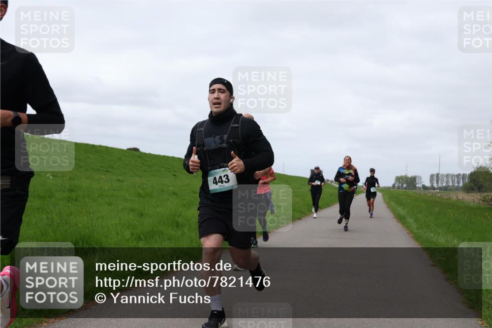 04.05.2025 - 8. Wedeler Halbmarathon Yannick Fuchs http://msf.ph/oto/7821476 04.05.2025 11:51:28 Laufen 443 meine-sportfotos.de