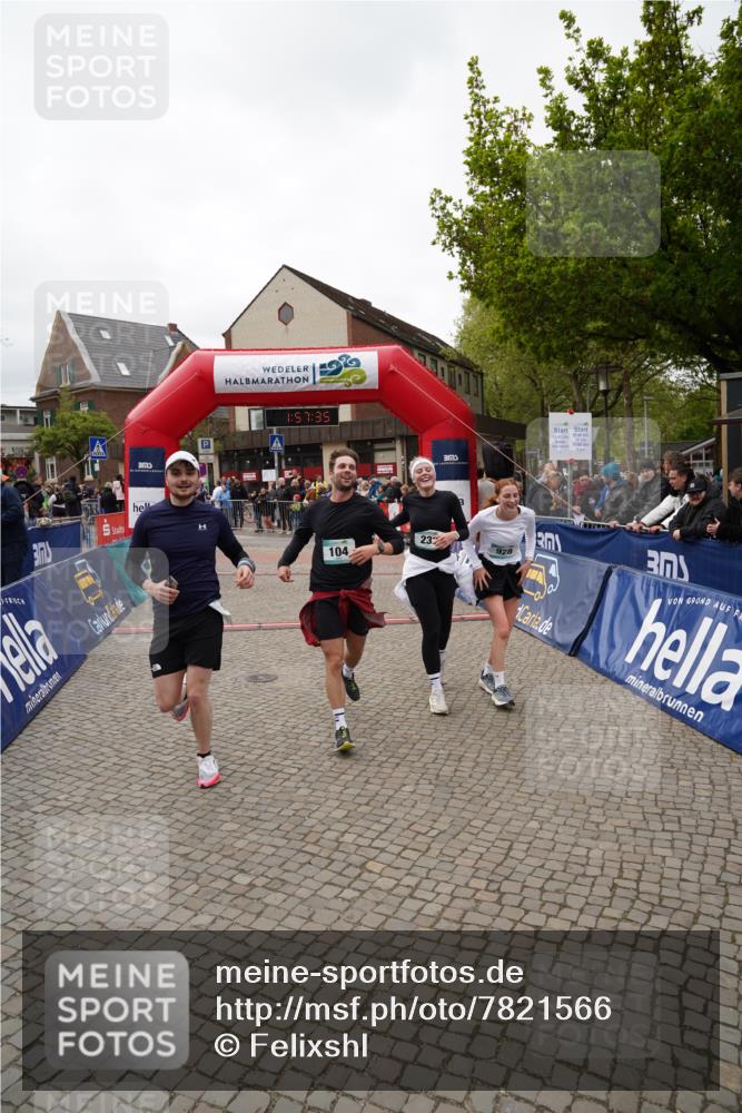 04.05.2025 - 8. Wedeler Halbmarathon Felixshl http://msf.ph/oto/7821566 04.05.2025 11:57:33 Ziel 104, 232, 590, 928, 1147, 1161 meine-sportfotos.de