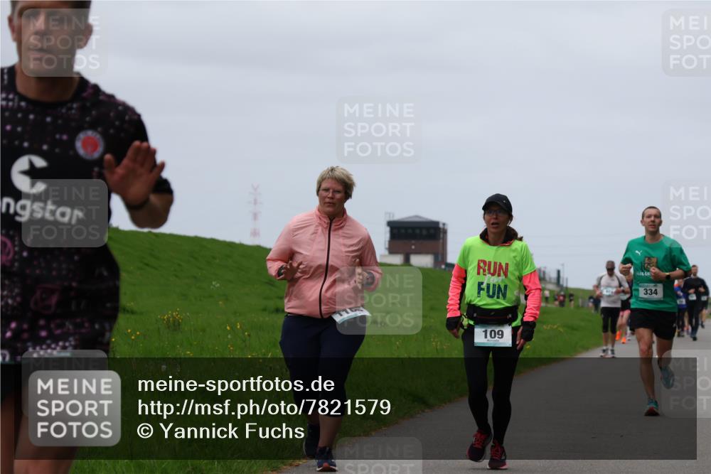 04.05.2025 - 8. Wedeler Halbmarathon Yannick Fuchs http://msf.ph/oto/7821579 04.05.2025 11:28:41 Laufen 334, 109 meine-sportfotos.de