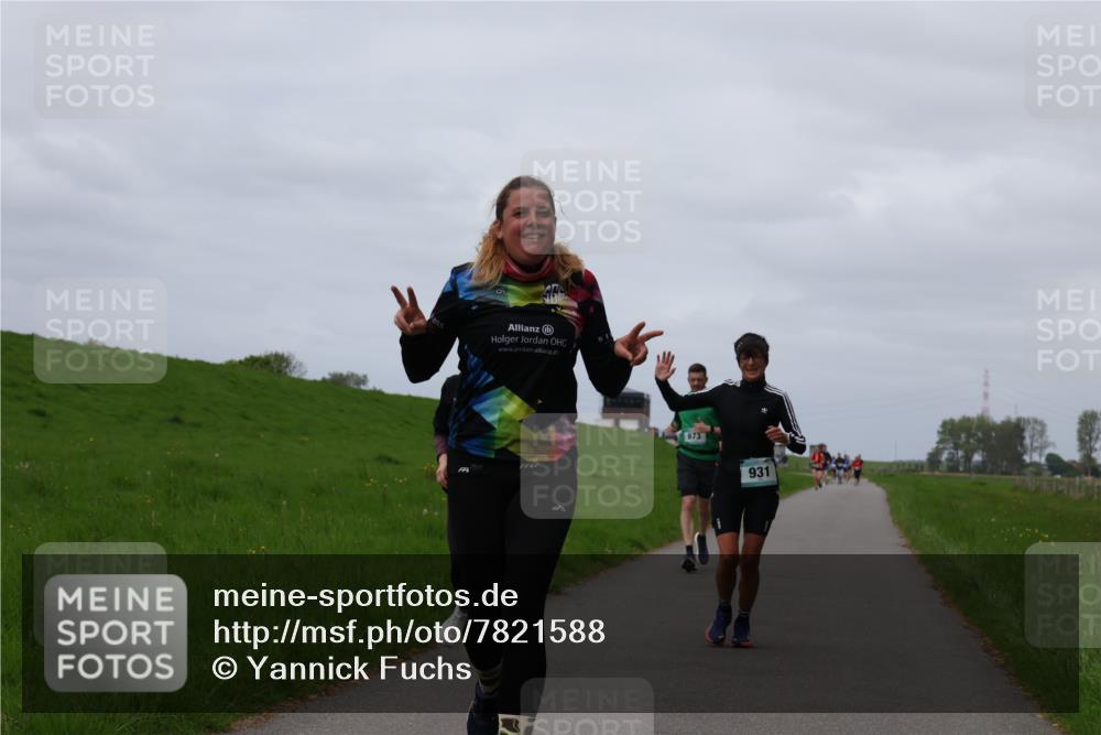 04.05.2025 - 8. Wedeler Halbmarathon Yannick Fuchs http://msf.ph/oto/7821588 04.05.2025 11:51:31 Laufen 673, 931 meine-sportfotos.de
