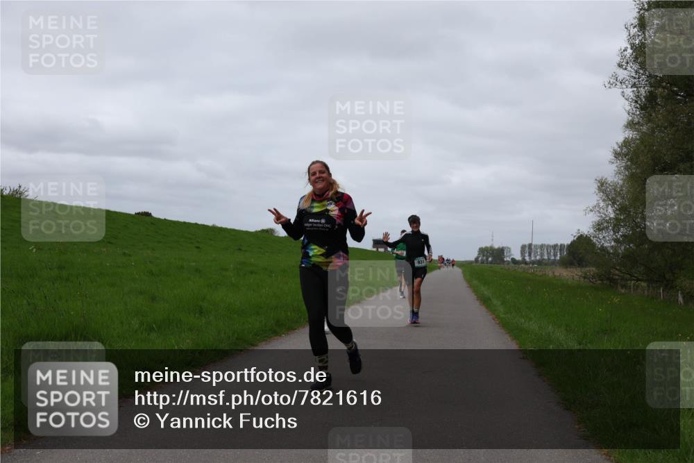 04.05.2025 - 8. Wedeler Halbmarathon Yannick Fuchs http://msf.ph/oto/7821616 04.05.2025 11:51:32 Laufen 931 meine-sportfotos.de