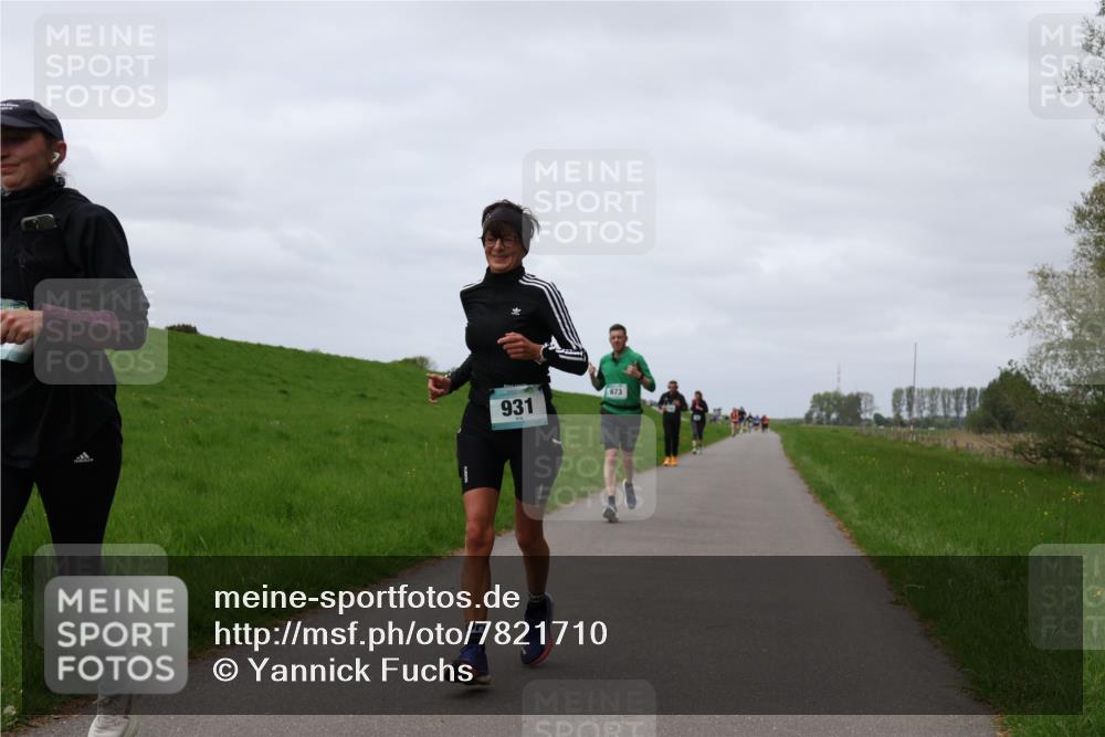 04.05.2025 - 8. Wedeler Halbmarathon Yannick Fuchs http://msf.ph/oto/7821710 04.05.2025 11:51:34 Laufen 931, 673 meine-sportfotos.de