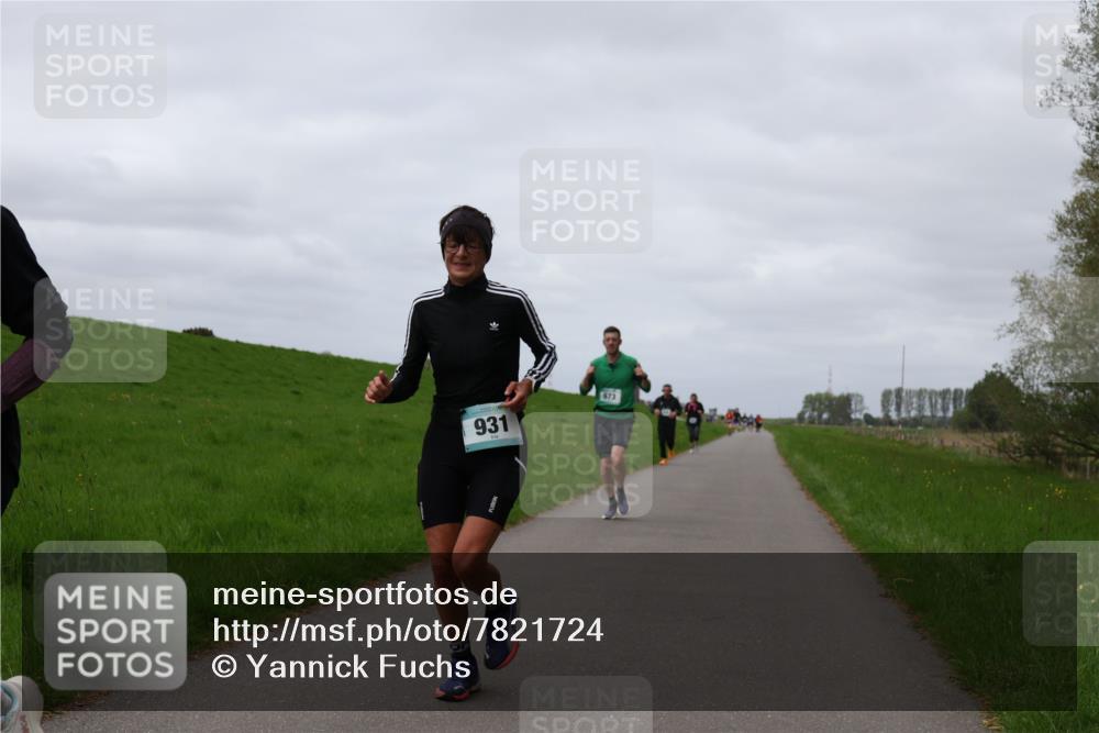 04.05.2025 - 8. Wedeler Halbmarathon Yannick Fuchs http://msf.ph/oto/7821724 04.05.2025 11:51:34 Laufen 931 meine-sportfotos.de