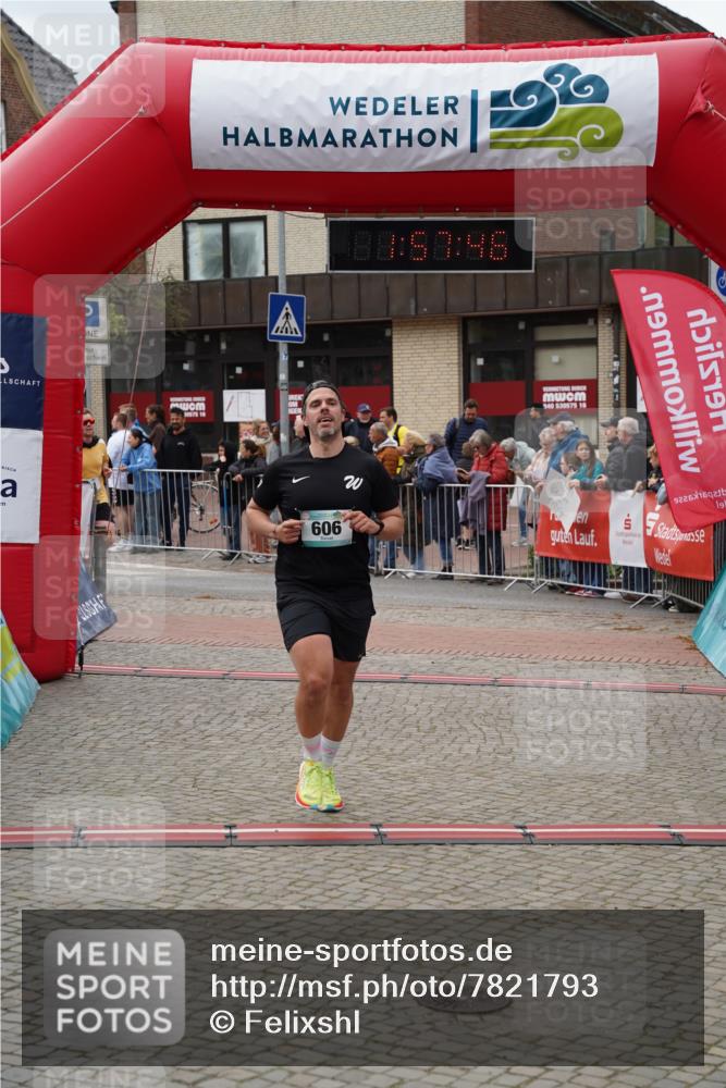 04.05.2025 - 8. Wedeler Halbmarathon Felixshl http://msf.ph/oto/7821793 04.05.2025 11:57:44 Ziel 251, 606 meine-sportfotos.de
