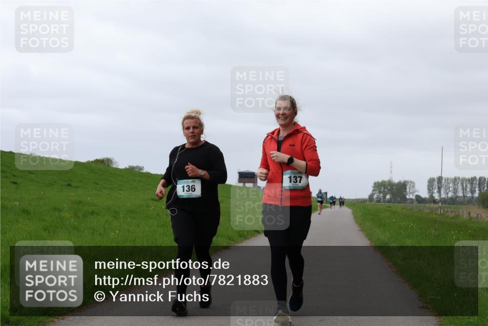 04.05.2025 - 8. Wedeler Halbmarathon Yannick Fuchs http://msf.ph/oto/7821883 04.05.2025 12:10:14 Laufen 137, 136 meine-sportfotos.de