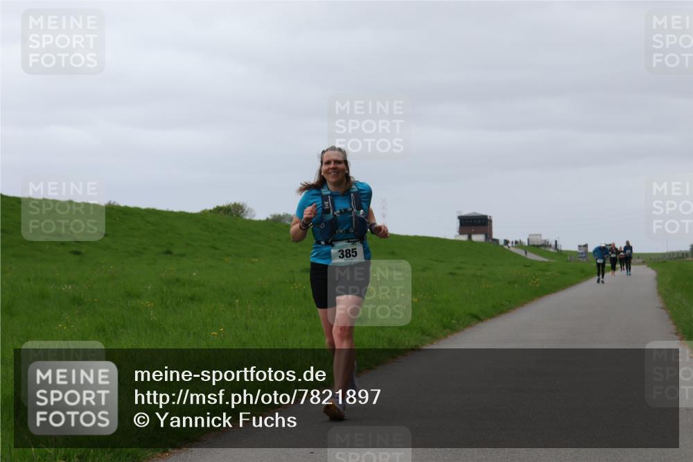 04.05.2025 - 8. Wedeler Halbmarathon Yannick Fuchs http://msf.ph/oto/7821897 04.05.2025 12:10:37 Laufen 385 meine-sportfotos.de