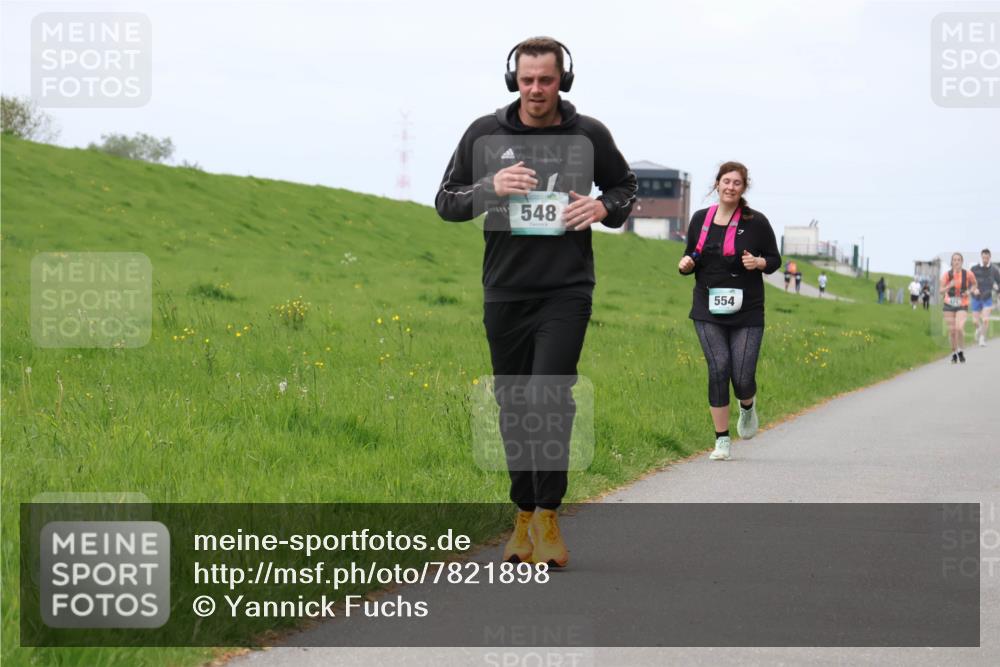 04.05.2025 - 8. Wedeler Halbmarathon Yannick Fuchs http://msf.ph/oto/7821898 04.05.2025 11:51:40 Laufen 548, 554 meine-sportfotos.de