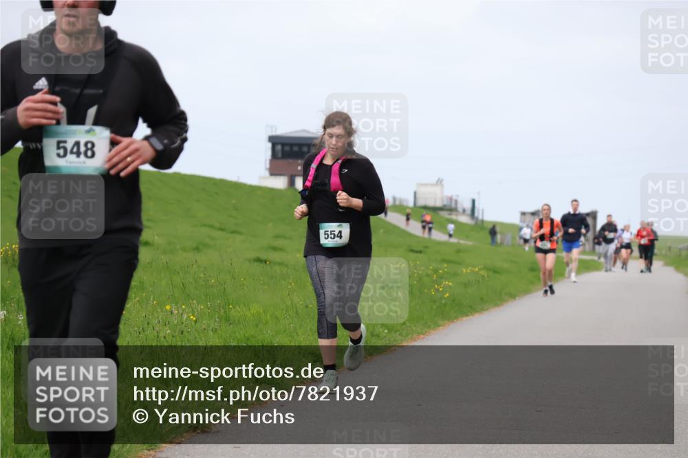 04.05.2025 - 8. Wedeler Halbmarathon Yannick Fuchs http://msf.ph/oto/7821937 04.05.2025 11:51:42 Laufen 548, 554 meine-sportfotos.de