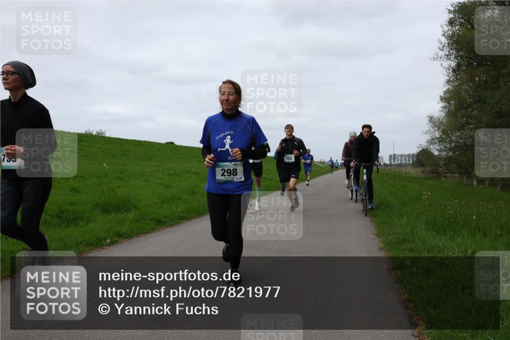04.05.2025 - 8. Wedeler Halbmarathon Yannick Fuchs http://msf.ph/oto/7821977 04.05.2025 11:29:13 Laufen 733, 298, 140, 152 meine-sportfotos.de