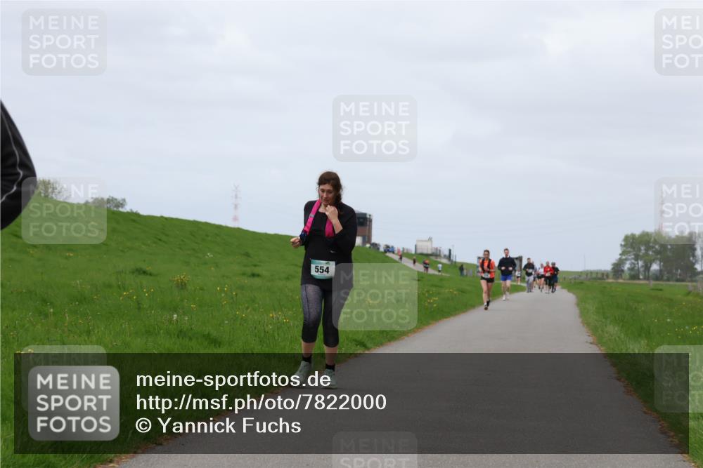 04.05.2025 - 8. Wedeler Halbmarathon Yannick Fuchs http://msf.ph/oto/7822000 04.05.2025 11:51:44 Laufen 554 meine-sportfotos.de