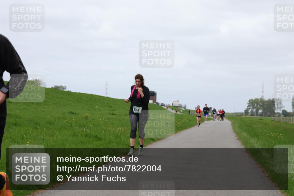 04.05.2025 - 8. Wedeler Halbmarathon Yannick Fuchs http://msf.ph/oto/7822004 04.05.2025 11:51:44 Laufen 554 meine-sportfotos.de
