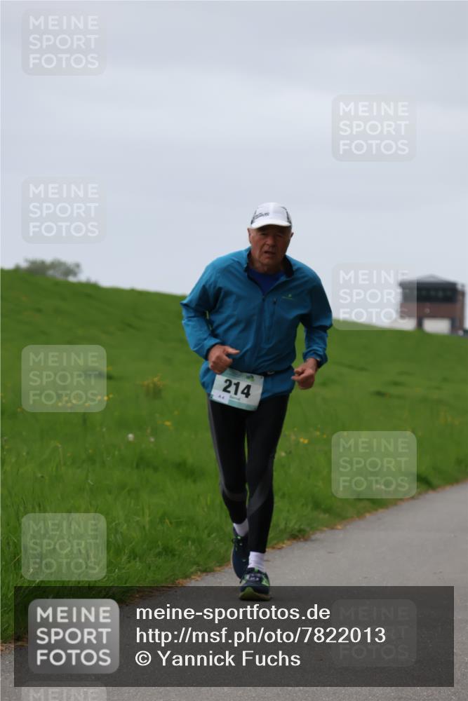 04.05.2025 - 8. Wedeler Halbmarathon Yannick Fuchs http://msf.ph/oto/7822013 04.05.2025 12:10:59 Laufen 214 meine-sportfotos.de