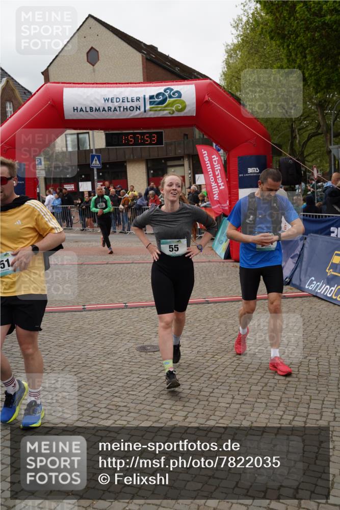 04.05.2025 - 8. Wedeler Halbmarathon Felixshl http://msf.ph/oto/7822035 04.05.2025 11:57:51 Ziel 55, 251, 432, 671 meine-sportfotos.de