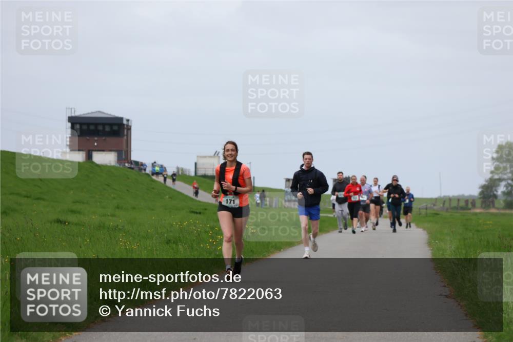 04.05.2025 - 8. Wedeler Halbmarathon Yannick Fuchs http://msf.ph/oto/7822063 04.05.2025 11:51:52 Laufen 171 meine-sportfotos.de