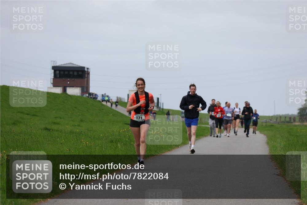 04.05.2025 - 8. Wedeler Halbmarathon Yannick Fuchs http://msf.ph/oto/7822084 04.05.2025 11:51:53 Laufen 171 meine-sportfotos.de