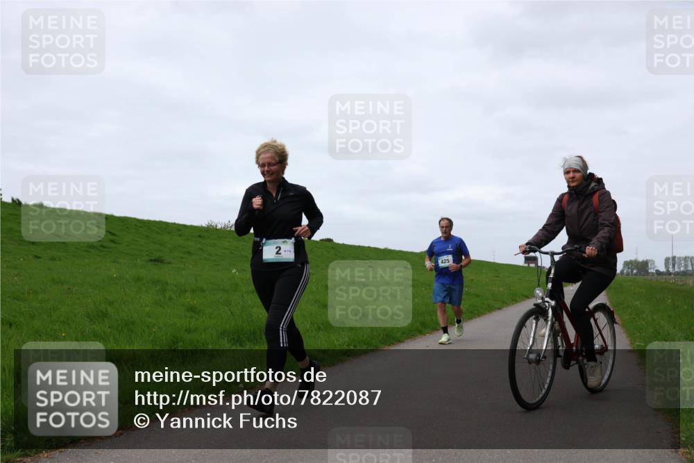 04.05.2025 - 8. Wedeler Halbmarathon Yannick Fuchs http://msf.ph/oto/7822087 04.05.2025 11:29:18 Laufen 2, 425 meine-sportfotos.de