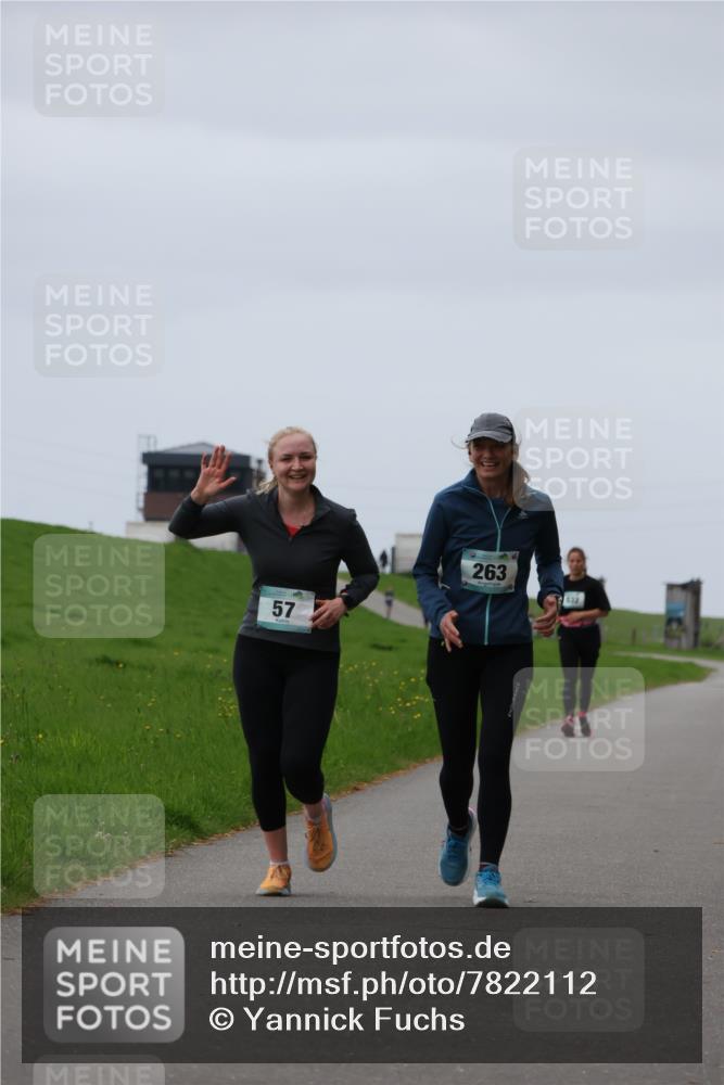 04.05.2025 - 8. Wedeler Halbmarathon Yannick Fuchs http://msf.ph/oto/7822112 04.05.2025 12:11:06 Laufen 57, 263 meine-sportfotos.de