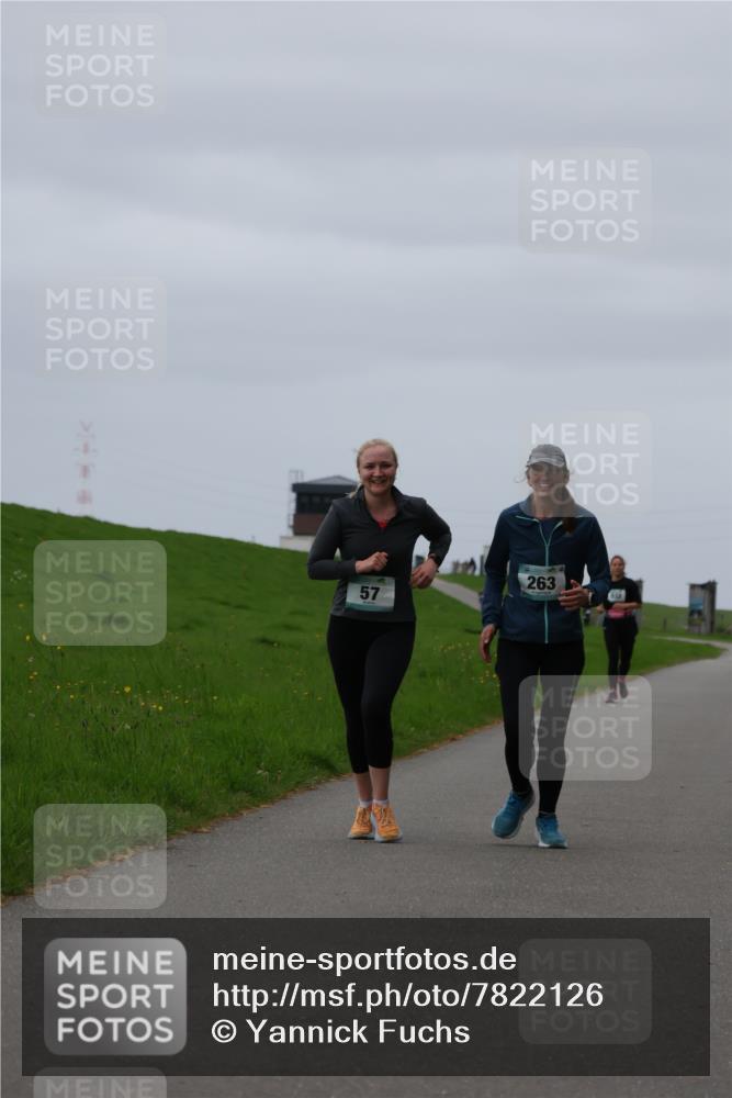 04.05.2025 - 8. Wedeler Halbmarathon Yannick Fuchs http://msf.ph/oto/7822126 04.05.2025 12:11:07 Laufen 57, 263 meine-sportfotos.de