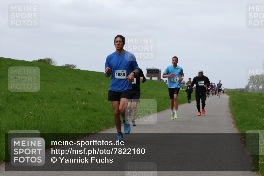 04.05.2025 - 8. Wedeler Halbmarathon Yannick Fuchs http://msf.ph/oto/7822160 04.05.2025 11:29:24 Laufen 1085, 975, 1080 meine-sportfotos.de