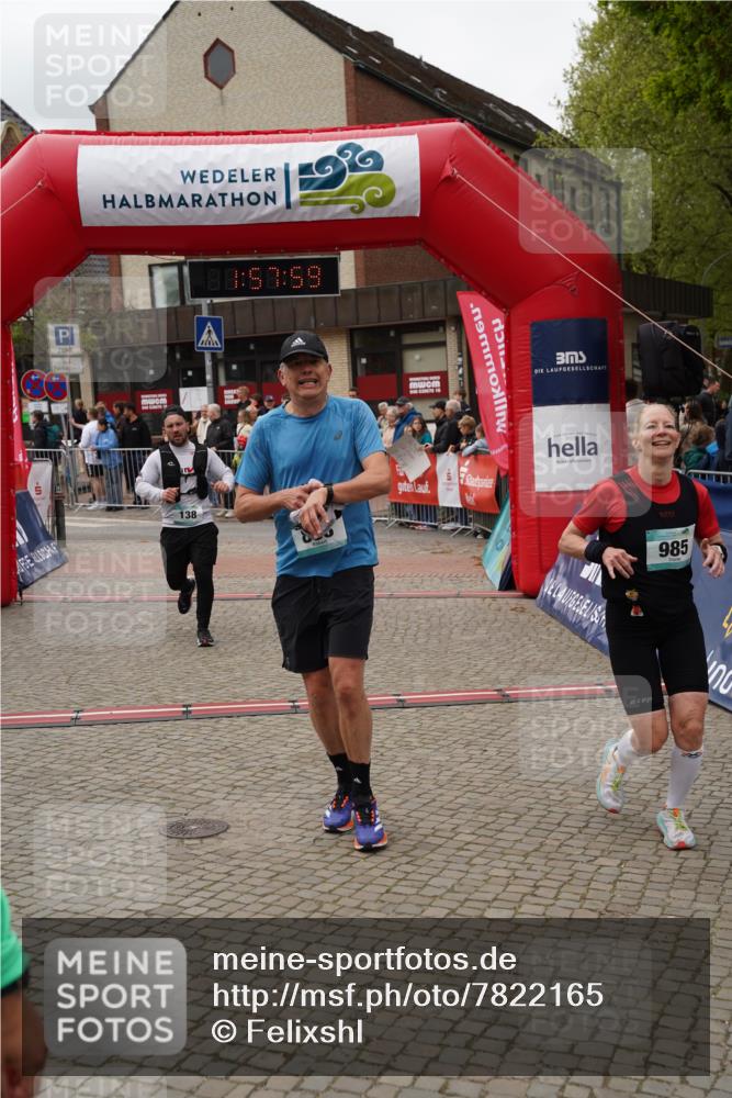 04.05.2025 - 8. Wedeler Halbmarathon Felixshl http://msf.ph/oto/7822165 04.05.2025 11:57:57 Ziel 138, 432, 833, 985 meine-sportfotos.de