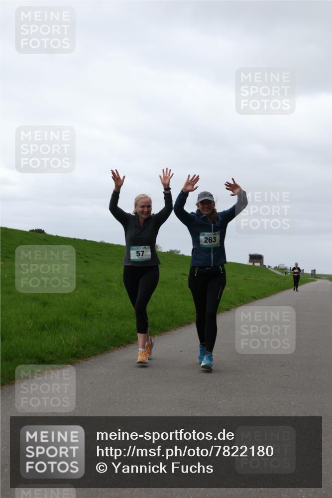 04.05.2025 - 8. Wedeler Halbmarathon Yannick Fuchs http://msf.ph/oto/7822180 04.05.2025 12:11:12 Laufen 57, 263 meine-sportfotos.de