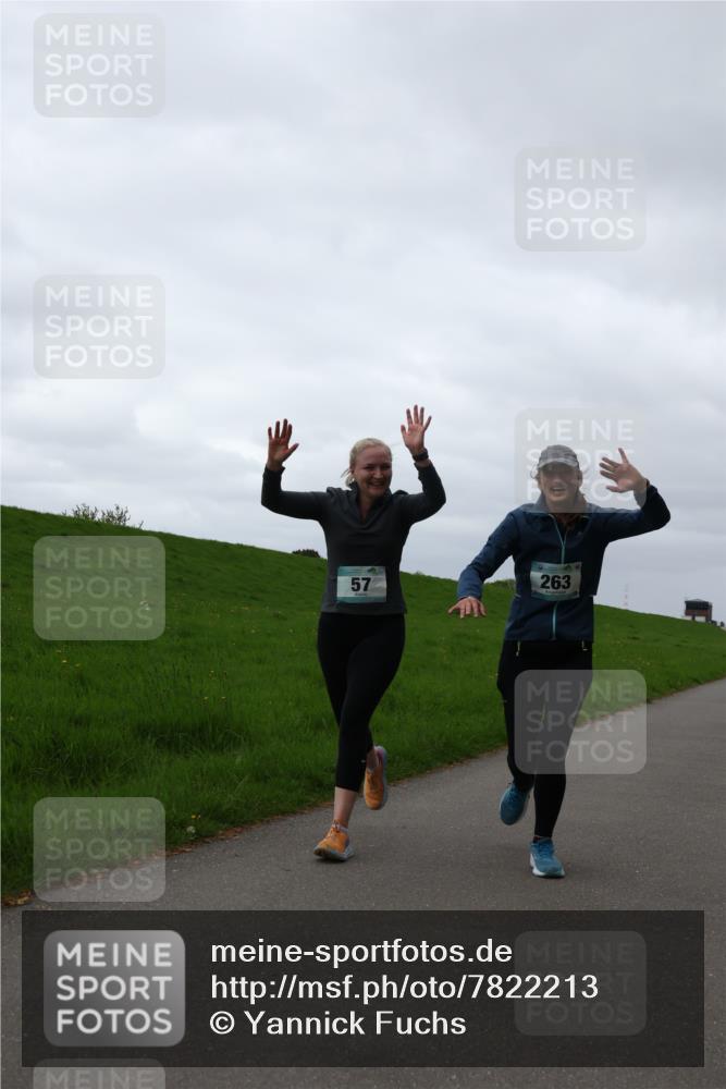 04.05.2025 - 8. Wedeler Halbmarathon Yannick Fuchs http://msf.ph/oto/7822213 04.05.2025 12:11:13 Laufen 57, 263 meine-sportfotos.de