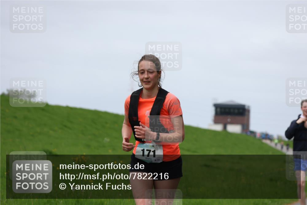 04.05.2025 - 8. Wedeler Halbmarathon Yannick Fuchs http://msf.ph/oto/7822216 04.05.2025 11:52:01 Laufen 171, 14 meine-sportfotos.de